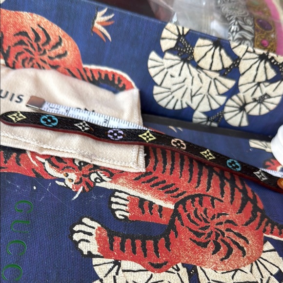 Louis Vuitton Multicolor Leather Bracelet - Picture 14 of 14